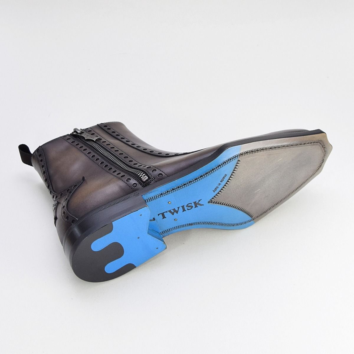 Hustler - Brushed Grey